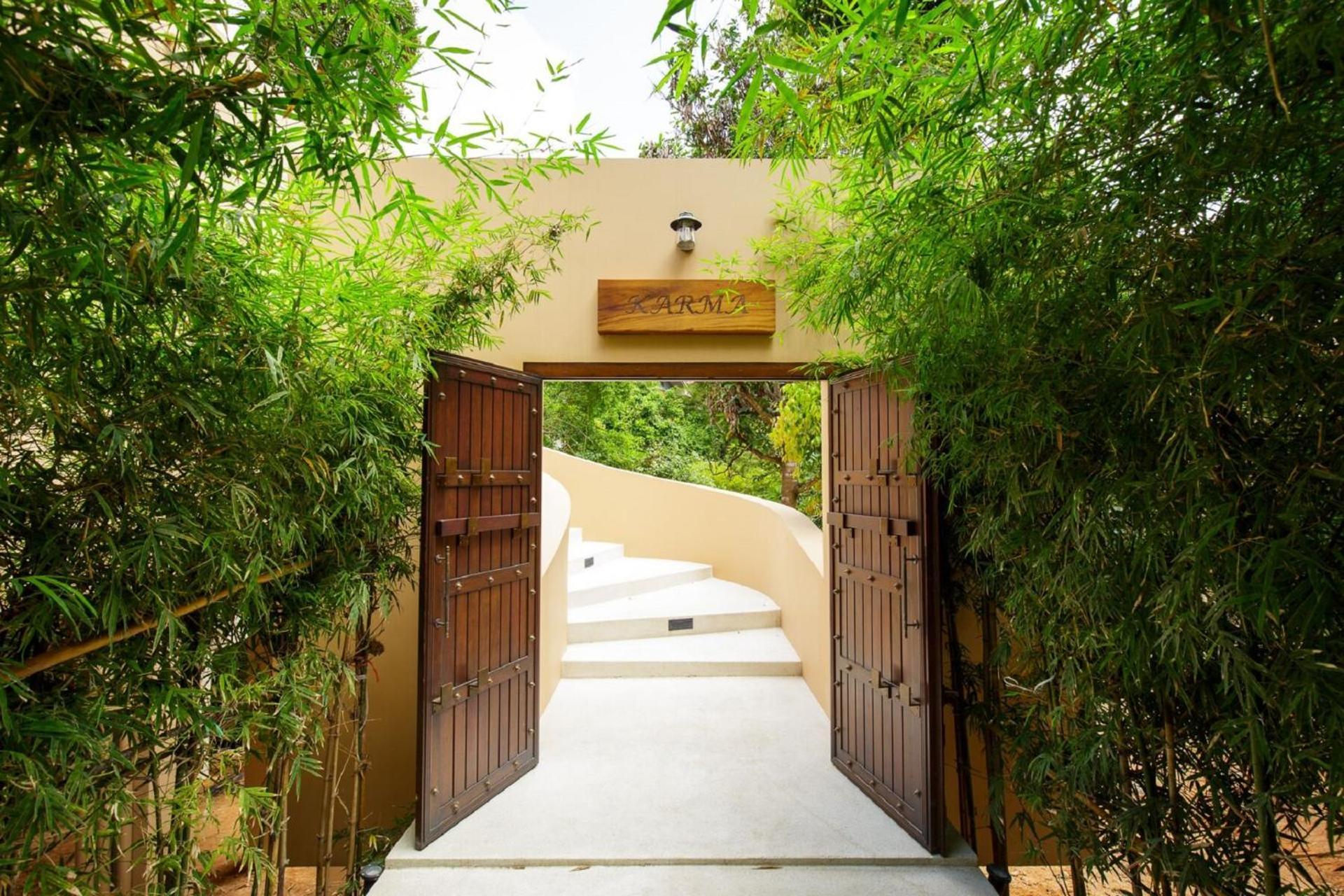 Aspire Villas Salad Beach Exterior photo